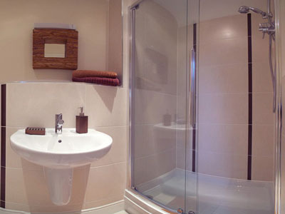 Westminster Court - bedroom 2 ensuite